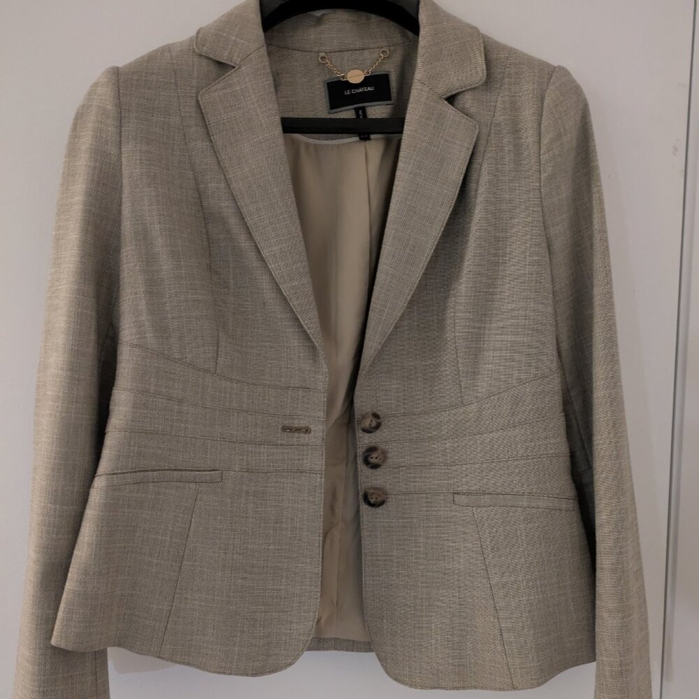 Le Château beige blazer
